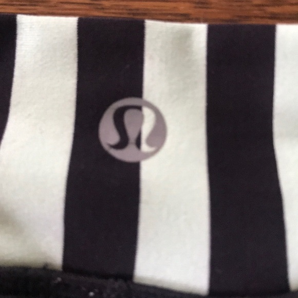 Lululemon lounge shorts - Picture 3 of 3